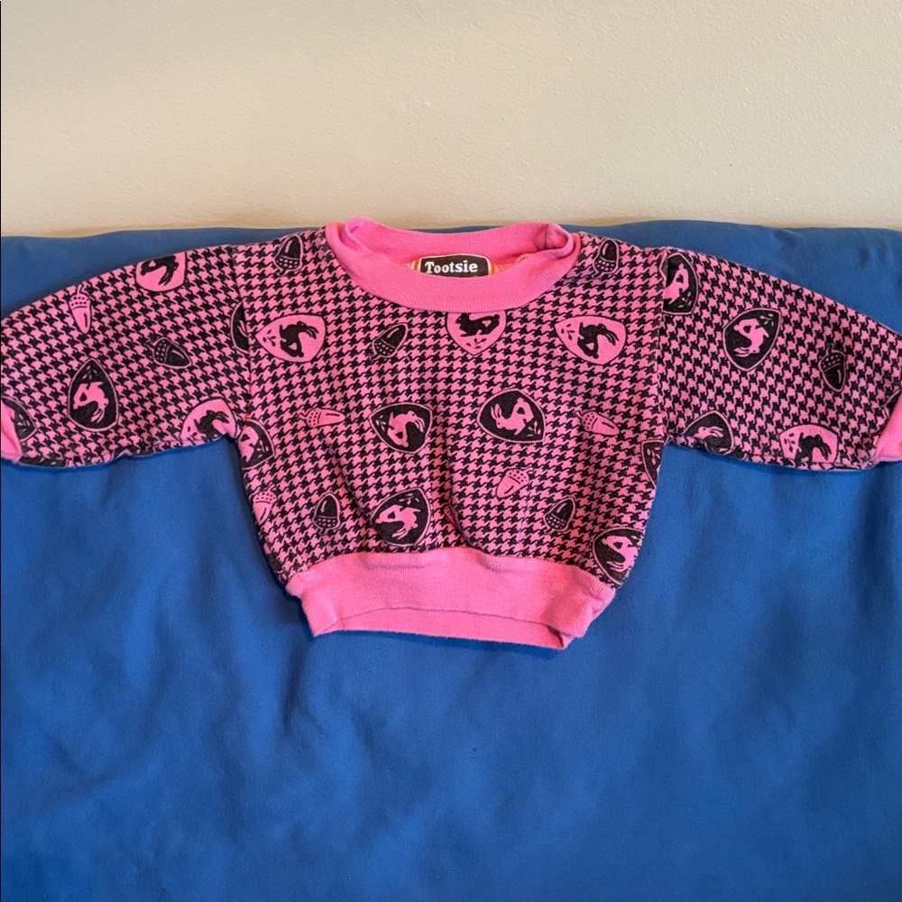 Rare vintage Tootsie roll bunny sweater, baby pink Easter - Picture 1 of 3